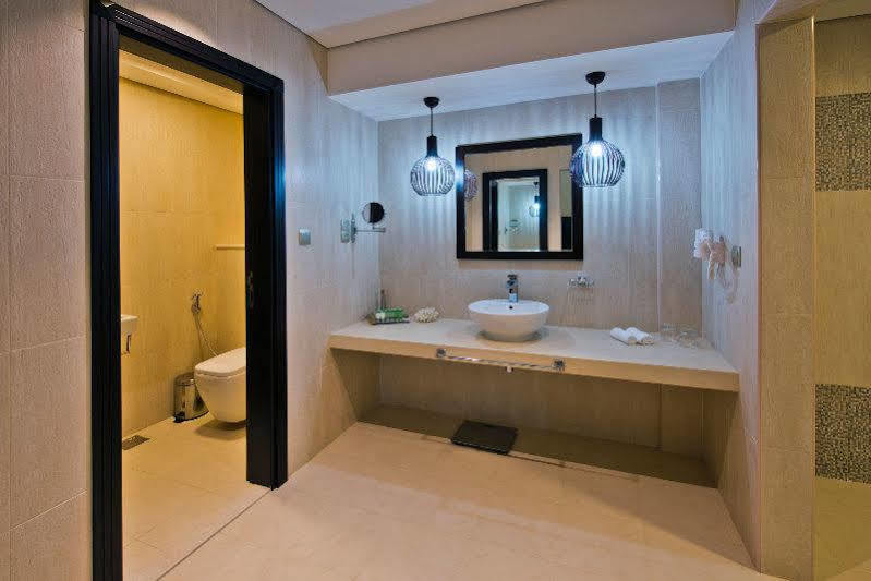 Signature Inn Deira - Free Parking Dubái Exterior foto